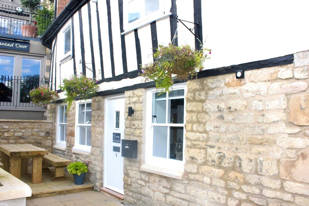 1 The Cottage, Studio Apartment, Ye Olde Barn Apartments Stamford Dış mekan fotoğraf