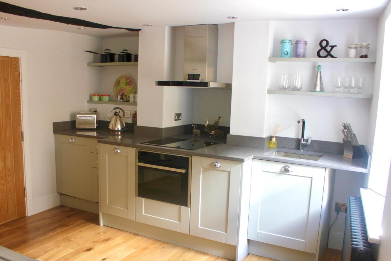 1 The Cottage, Studio Apartment, Ye Olde Barn Apartments Stamford Dış mekan fotoğraf